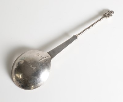 Lot 203 - A 17th-century Dutch silver spoon