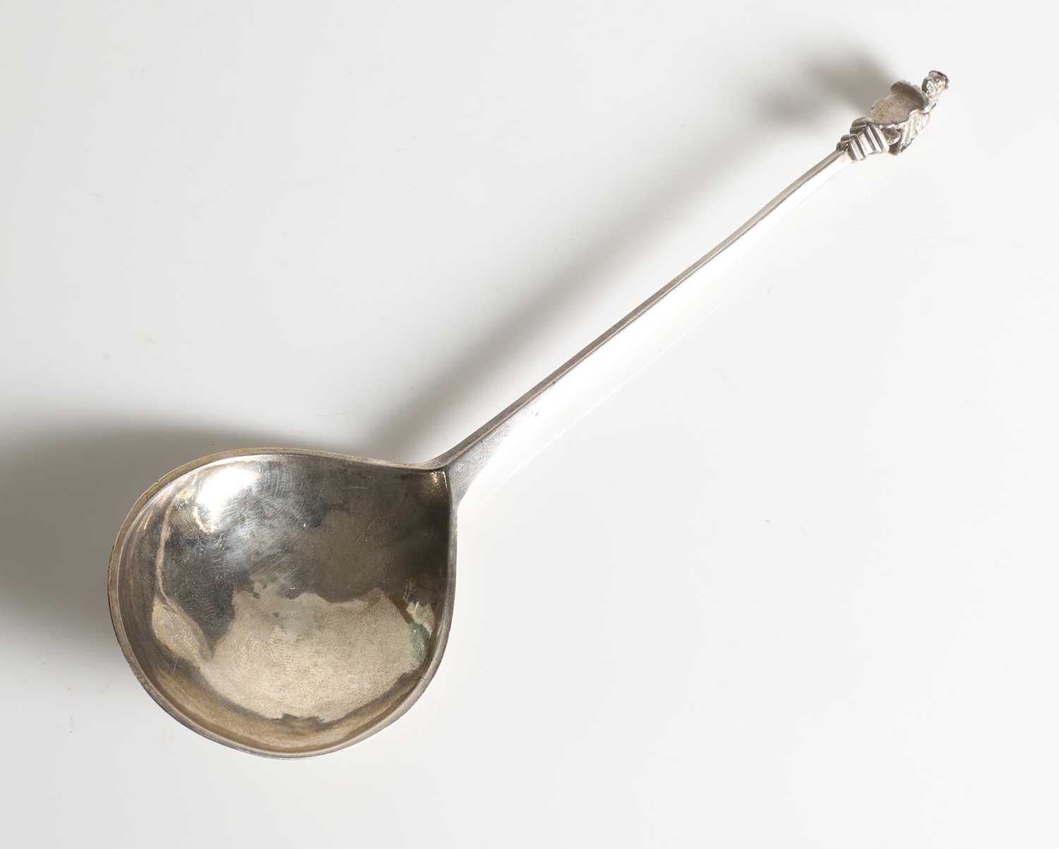 Lot 196 - A 17th-century Dutch silver spoon