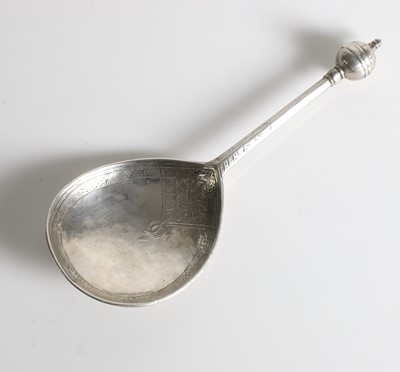 Lot 205 - A 17th-century Norwegian silver spoon