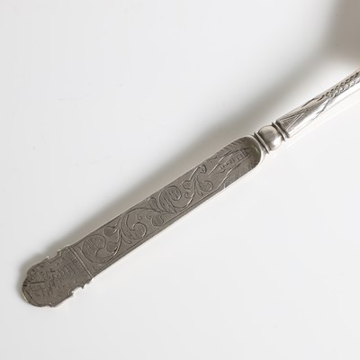 Lot 198 - A 17th-century Norwegian silver spoon