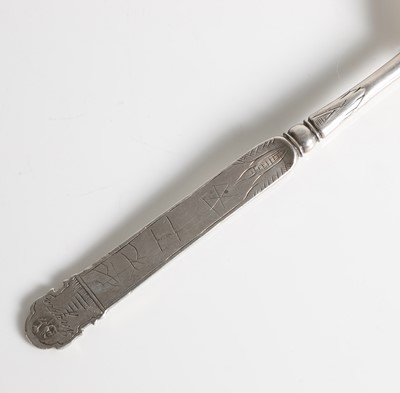 Lot 198 - A 17th-century Norwegian silver spoon