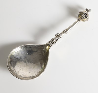Lot 206 - A 17th-century Swedish silver spoon