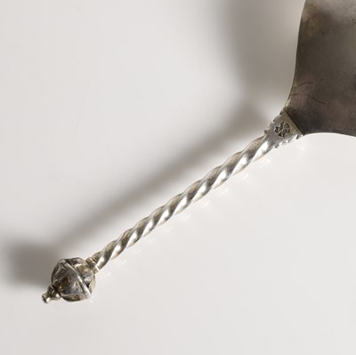 Lot 208 - A 16th-century German silver spoon