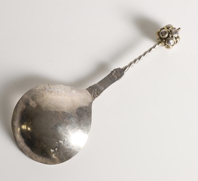 Lot 209 - A 17th-century Swedish silver spoon