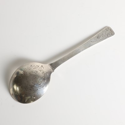 Lot 199 - A 17th-century Danish silver spoon