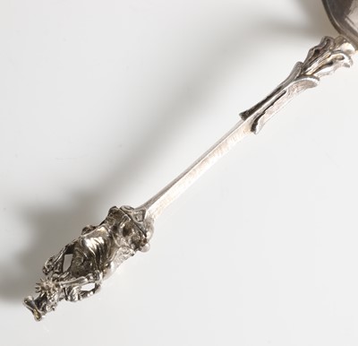 Lot 193 - A 17th-century Dutch silver spoon