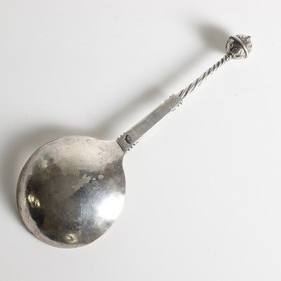 Lot 210 - A 17th-century Norwegian silver spoon