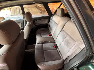 Lot 60 - 1998 Subaru Outback auto estate