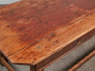 Lot 34 - A pine farmhouse table