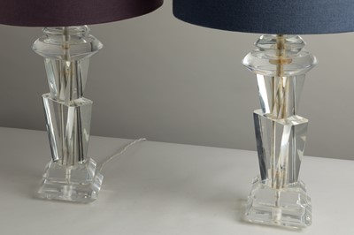 Lot 18 - A pair of sculptural Lucite table lamps