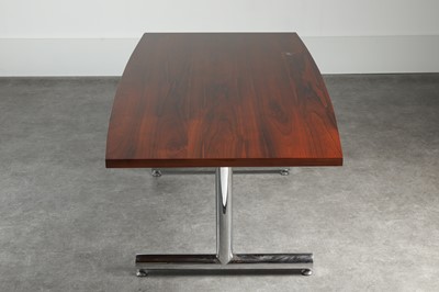 Lot 169 - A rosewood table