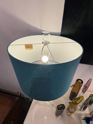 Lot 156 - A pair of Lucite table lamps