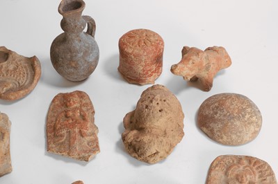 Lot 286 - A collection of Chandraketugarh terracotta pottery