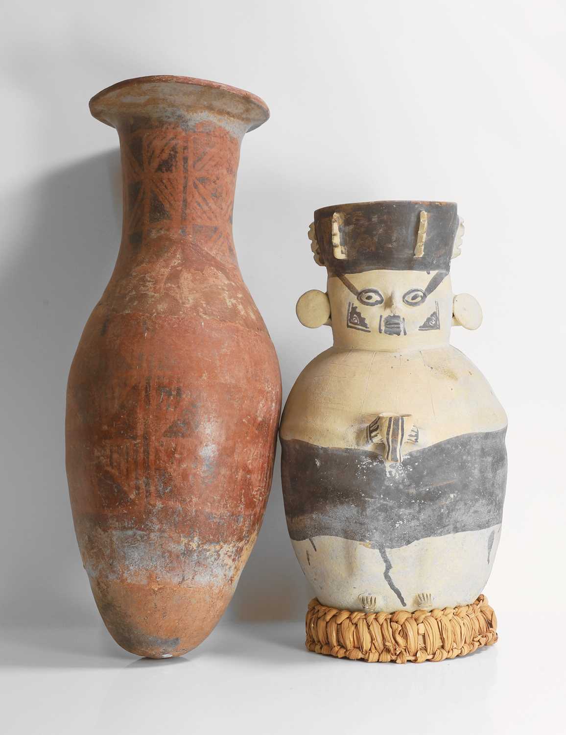 Lot 284 - Two funerary vases