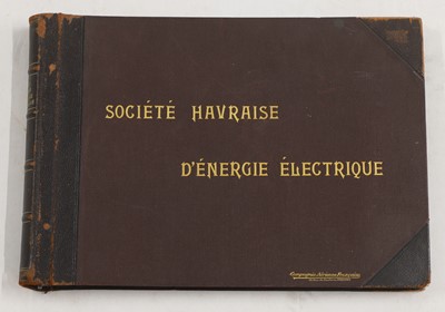 Lot 141 - A First World War photograph album