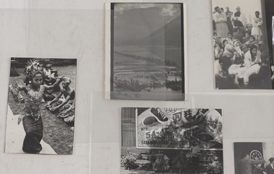 Lot 84 - Henri Cartier-Bresson (French, 1908-2004)