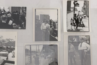 Lot 87 - Henri Cartier-Bresson (French, 1908-2004)