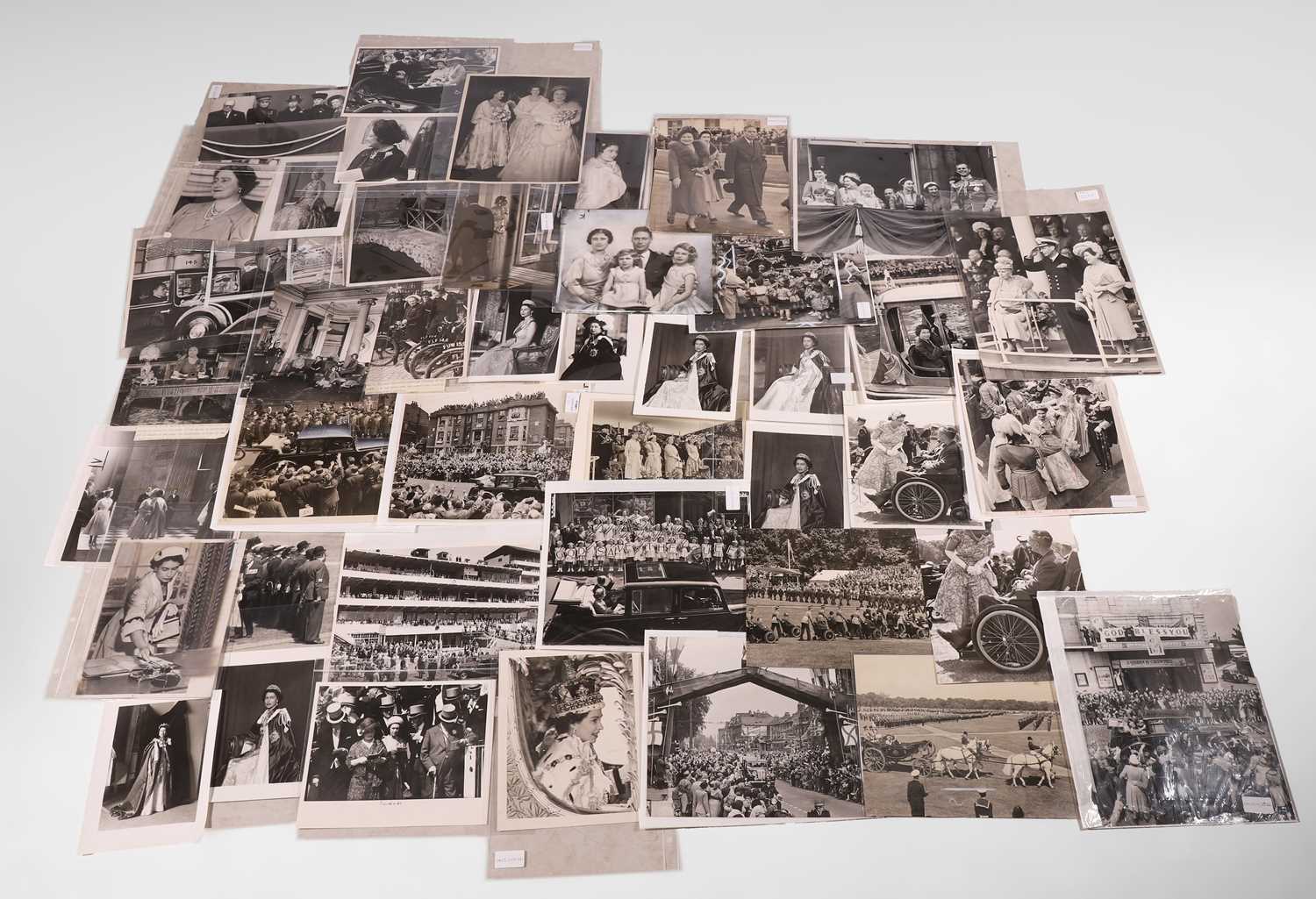 Lot 125 - A collection of photographs of British royalty