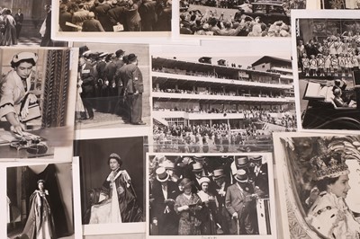 Lot 125 - A collection of photographs of British royalty