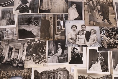 Lot 125 - A collection of photographs of British royalty