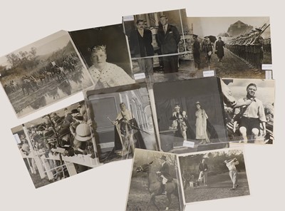 Lot 135 - A collection of press photographs of Edward VIII and Wallis Simpson