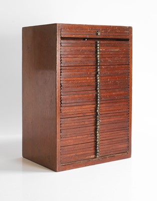 Lot 304 - A George III coin collector's cabinet