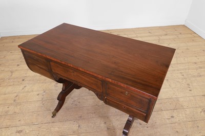 Lot 29 - A late George Ill mahogany combination sofa table or dressing table