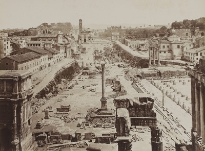 Lot 32 - A collection of Italian architectural views