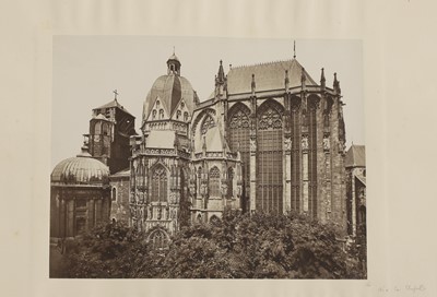 Lot 32 - A collection of Italian architectural views