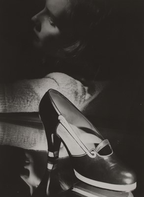 Lot 113 - A collection of photographs by Schostal Press Photo Agency