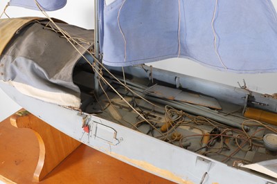 Lot 166 - A model rescue boat