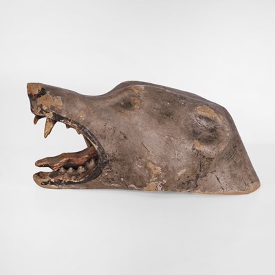 Lot 300 - A papier mâché wolf's head