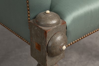 Lot 25 - A painted 'throne' armchair