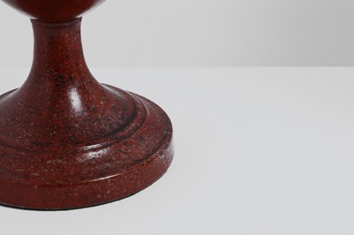 Lot 39 - A pair of neoclassical painted toleware table lamps