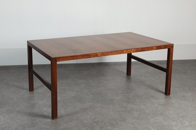 Lot 30 - A rosewood table
