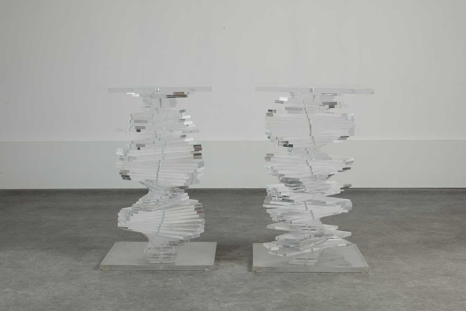 Lot 33 - A pair of Lucite pedestals