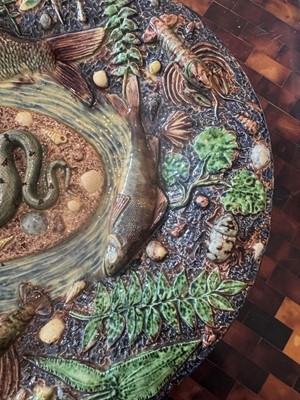 Lot 187 - A Palissy ware-style large oval dish