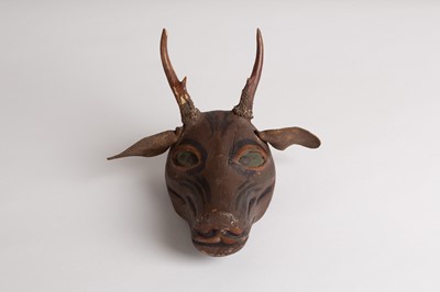 Lot 107 - A carved and painted wood deer head