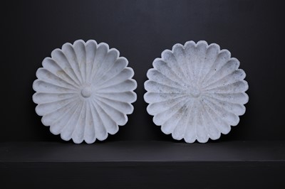 Lot 387 - A pair of marble bowls