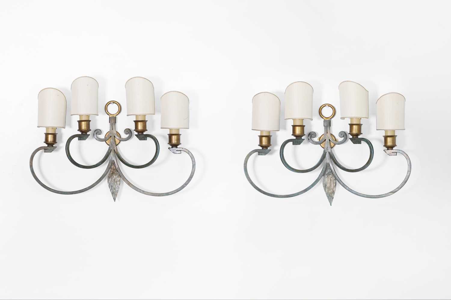 Lot 476 - A pair of toleware and parcel-gilt wall lights