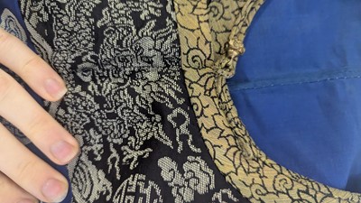 Lot 160 - A Chinese brocade-weave dragon robe