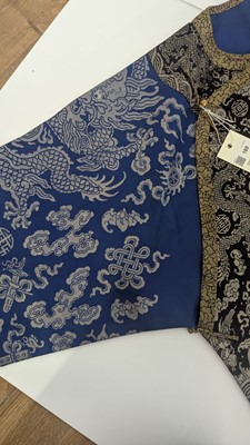 Lot 160 - A Chinese brocade-weave dragon robe