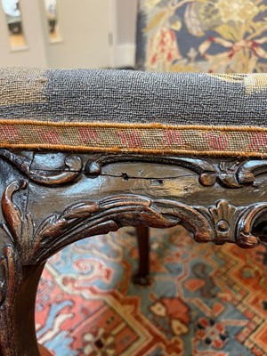 Lot 6 - A pair of George II mahogany side chairs