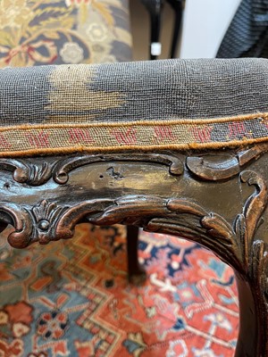 Lot 6 - A pair of George II mahogany side chairs