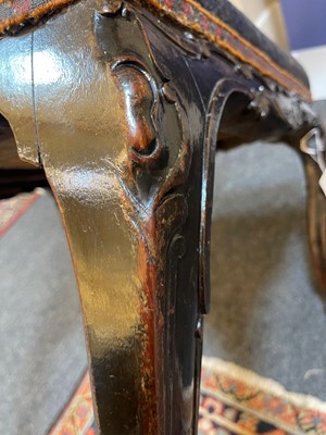 Lot 6 - A pair of George II mahogany side chairs