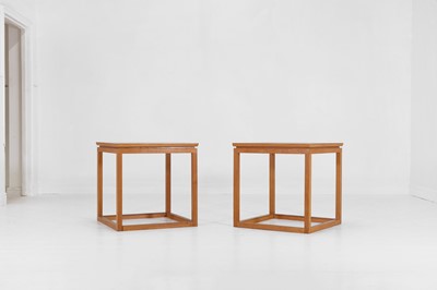 Lot 24 - A pair of golden oak side tables by Linley