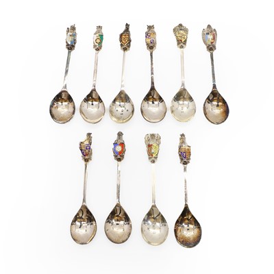 Lot 102 - The Queen's Beasts silver and enamel spoons collection