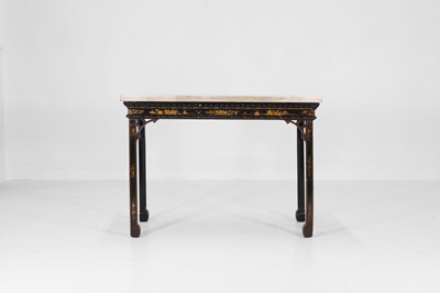 Lot 102 - A George III-style black and gilt japanned pier table