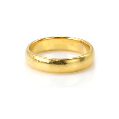 Lot 464 - A 22ct gold wedding ring