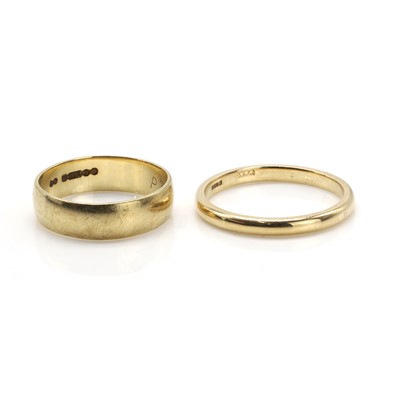 Lot 320 - Two 9ct gold wedding rings